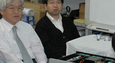 IAG LUXMAN力仕音響公司 (日本)